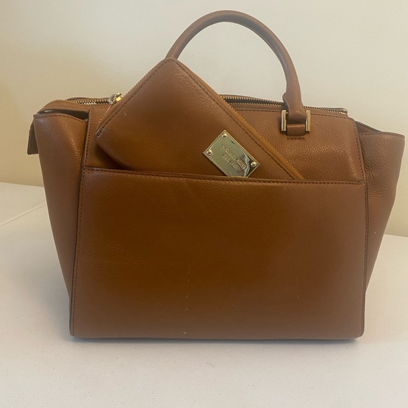 Brown Micheal Kors Handbag w/ Matching Wallet - Picture 2 of 4